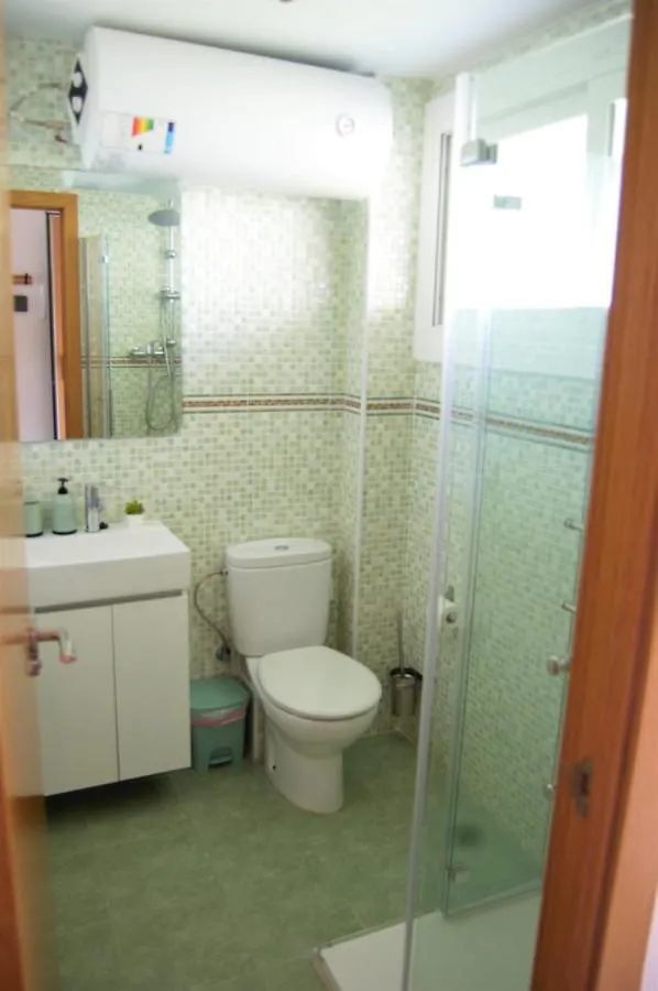 Apartment Playalmud-A Pie De Playa Con Vistas Al Mar, 1 Dormitorio La Pineda Spain