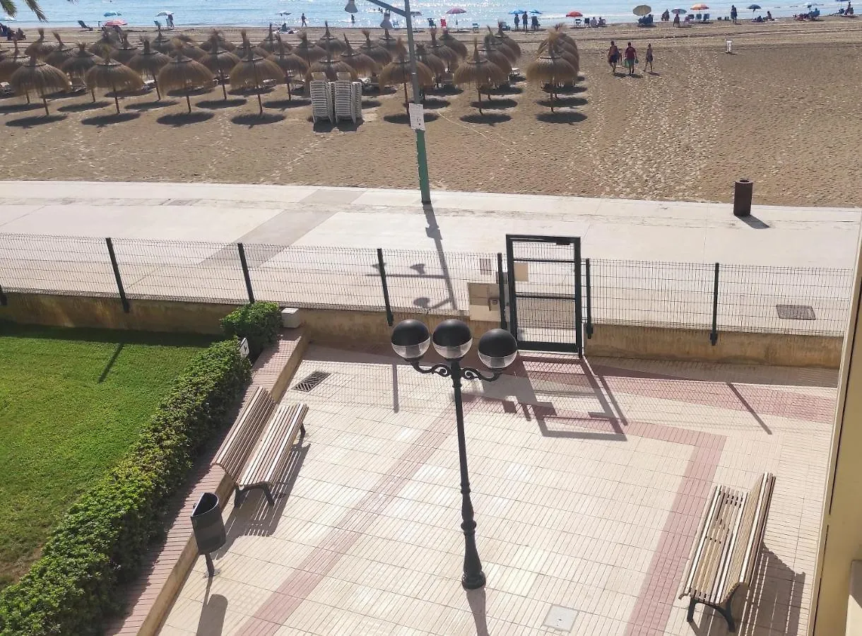 Apartment Playalmud-A Pie De Playa Con Vistas Al Mar, 1 Dormitorio La Pineda